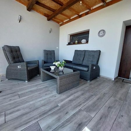Prazdninovy Dum Sorada Villa Rohatec Kültér fotó